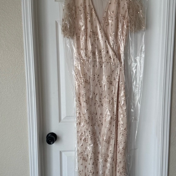 Baltic Born Elegant Cream Floral Dress - Picture 3 of 4